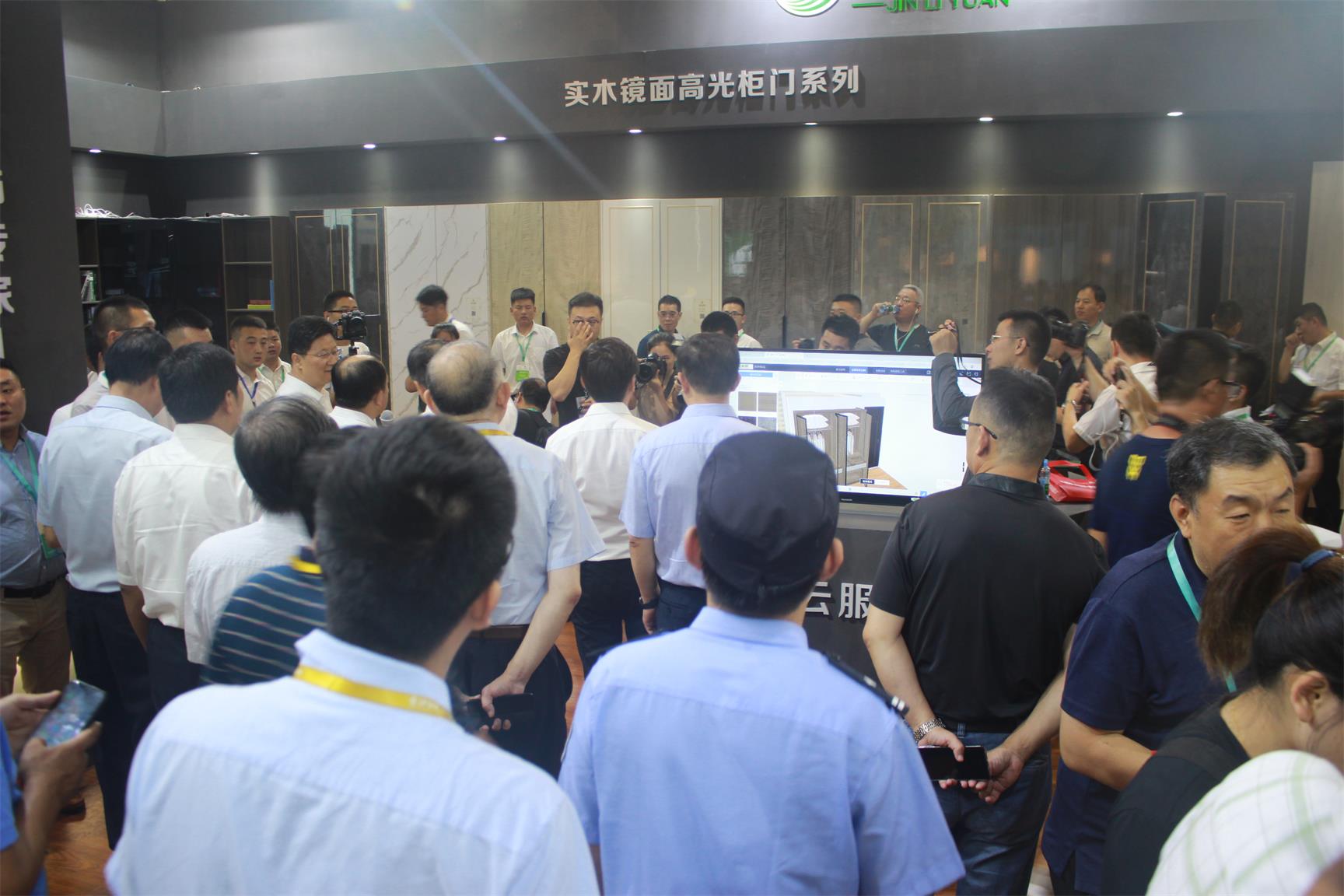 IMG_2860.JPG IMG_2860.JPG