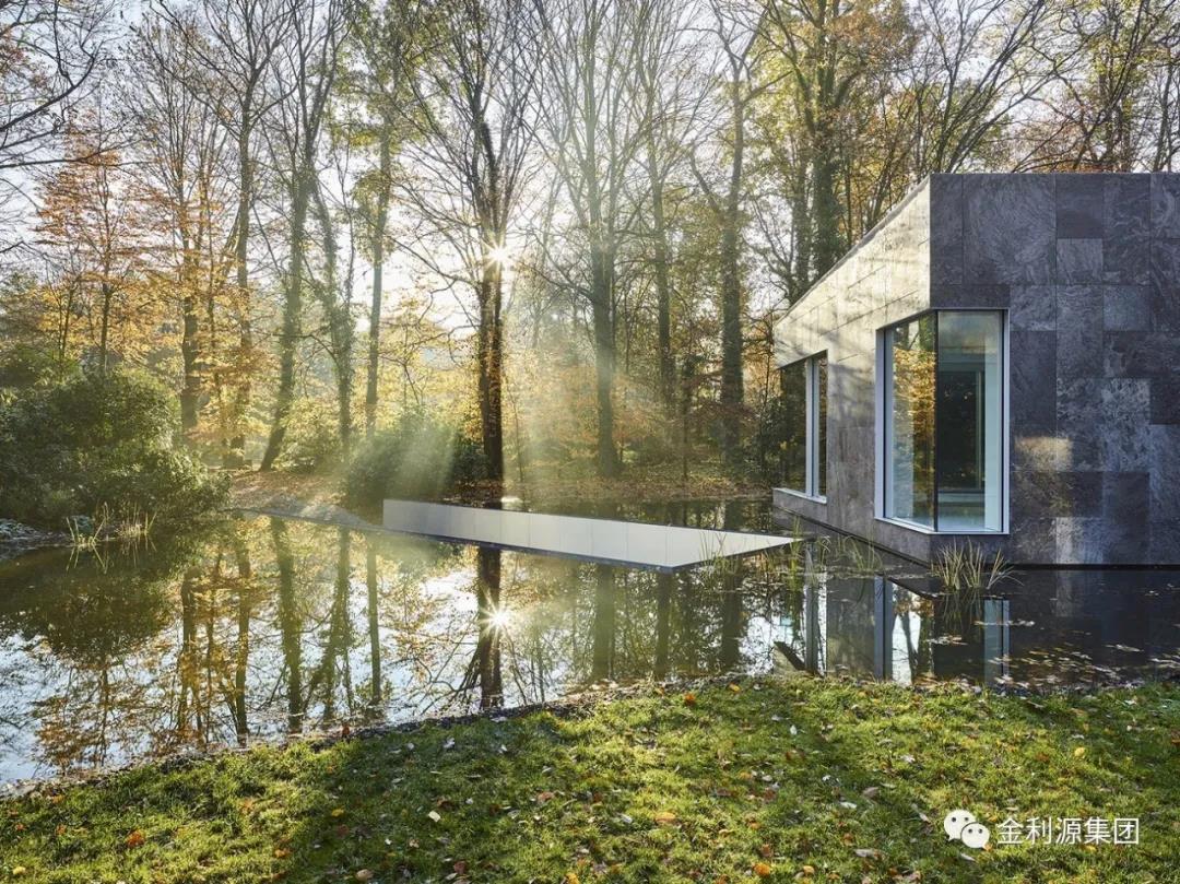 客餐廳一體化逆襲，這么裝經(jīng)久耐看！