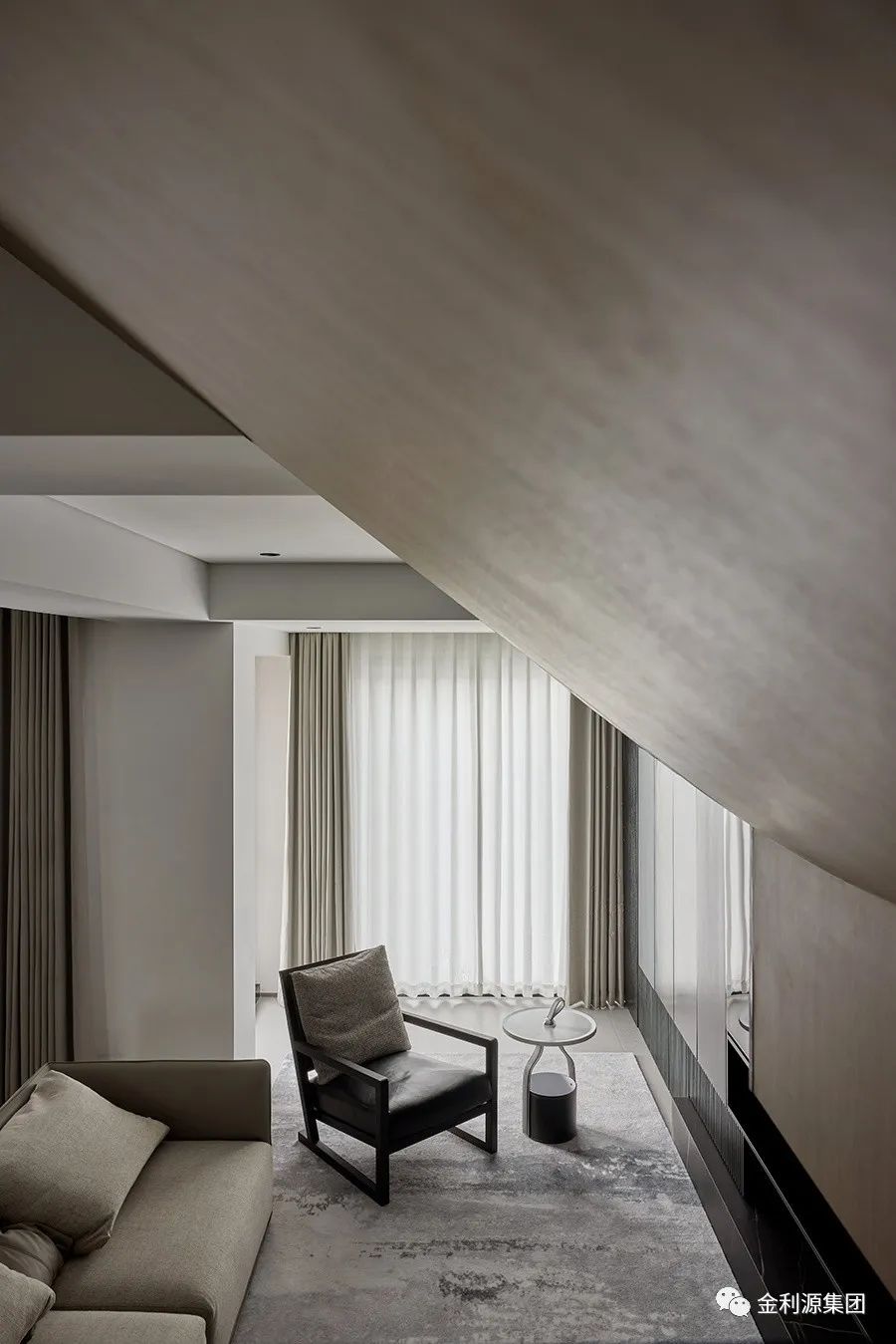 金利源 | 簡約黑，高冷而不失優(yōu)雅